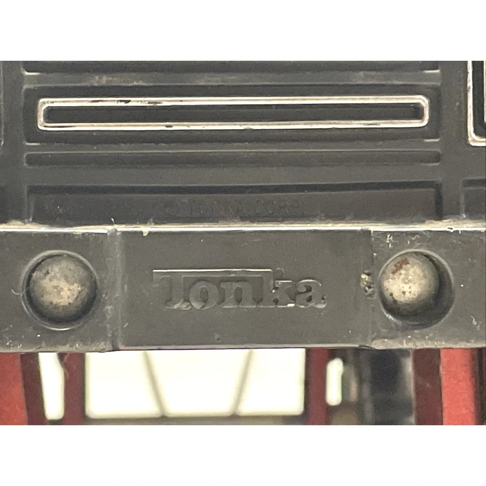 Vintage Tonka 24 HR Towing Monster Truck Red Tow Truck Pressed Steel Toy 15
